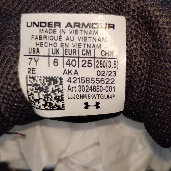 Under Armour Assert 9 Big Boys Pre-owned Black & White Sneakers - sz. 7Y - Picture 7 of 7